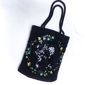 Sequin black cat and embroider floral beaded purse